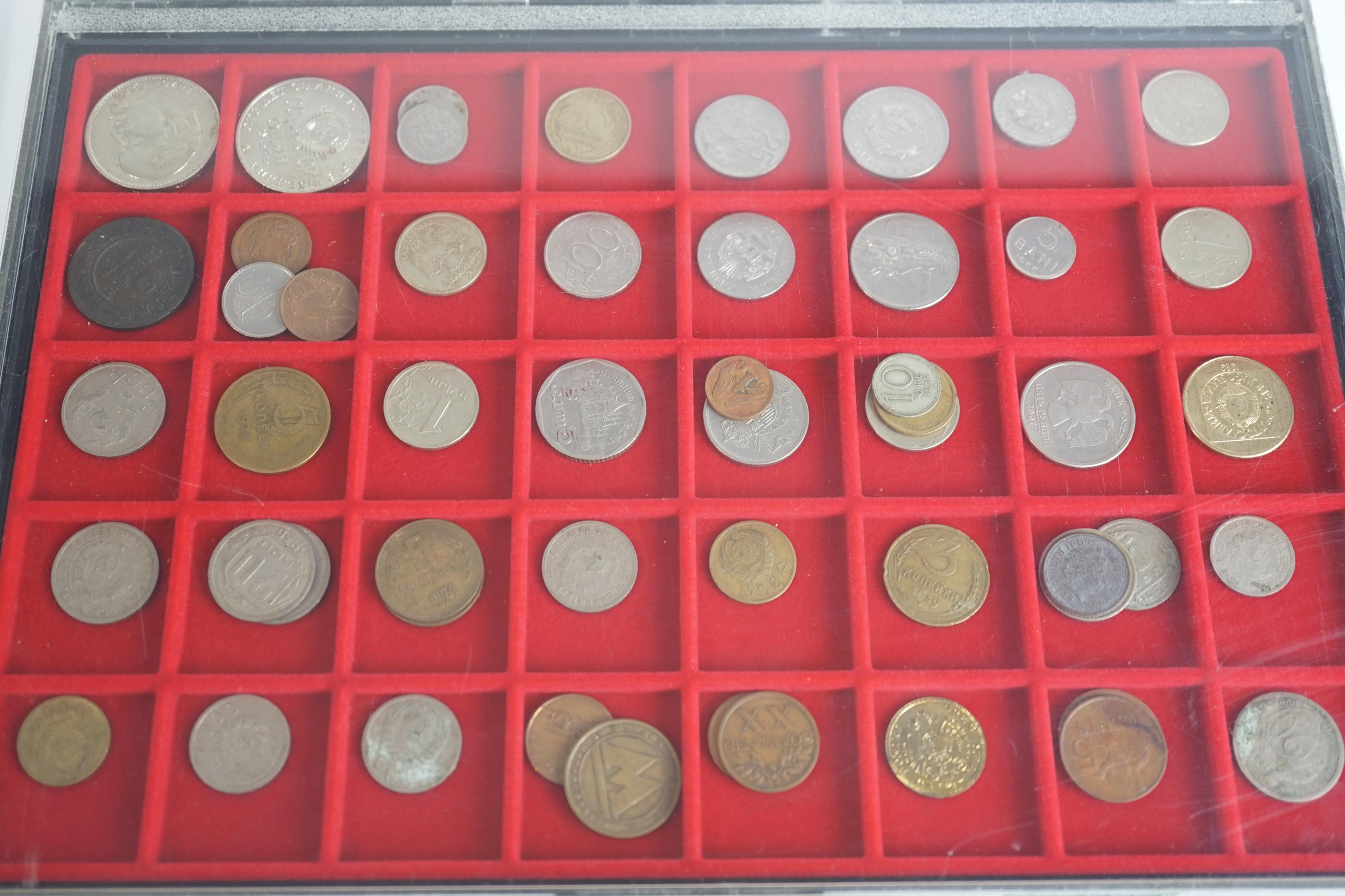 World coins, a collection, mostly 1960s to 1990s, including Hong Kong, Jamaica, Cyprus, Panama, Japan, miscellaneous Arabic, Greece, Germany, Britain, Singapore, South Africa, Ireland, Italy, Spain, Portugal etc., in for